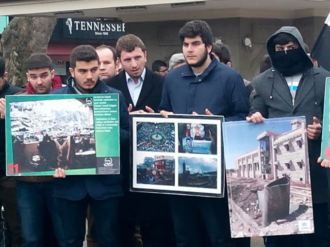 Gençler sabah namazında buluşmaya devam ediyor