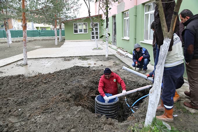 Sapanca Belediyesi'nden çevre düzenlemesi