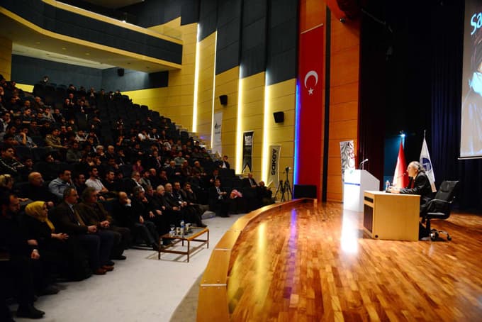 SAÜ'de 'Bediüzzaman ve Müsbet Hareket' konferansı düzenlendi