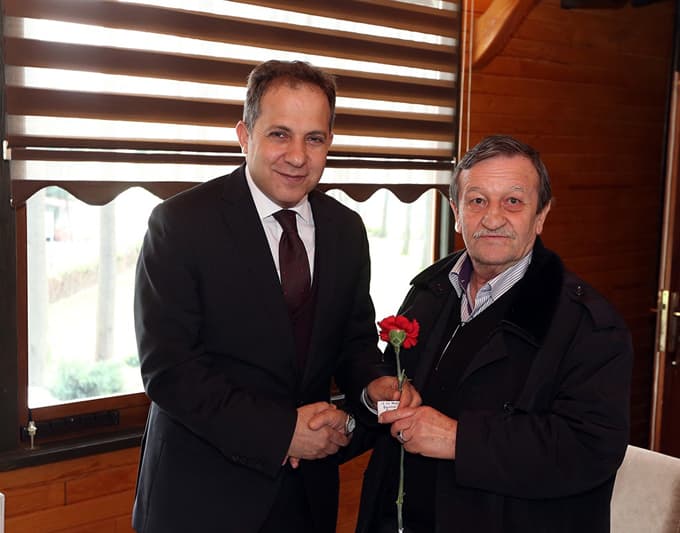 SGM yöneticileri, huzurevi sakinleri ile bir araya geldi