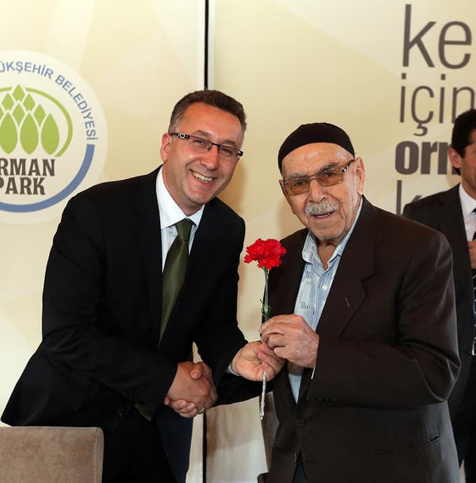 SGM yöneticileri, huzurevi sakinleri ile bir araya geldi