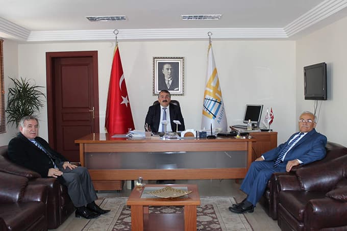 'Arifiye tüm yolların kesişme noktası'