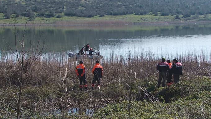 Ağlara dolanan amca boğuldu, yeğeni ise kayıp!