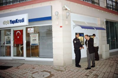 "Şifreniz Tanımlanıyor" Yazısı Polisi de Alarma Geçirdi