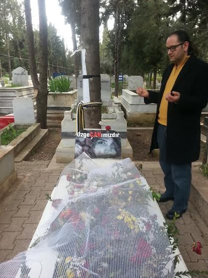 Sakaryalı ressam, Özgecan'ın tablosunu ailesine ulaştırdı