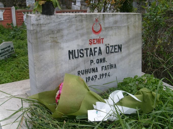 Öğrencilerden Şehitler Günü'nde anlamlı ziyaret