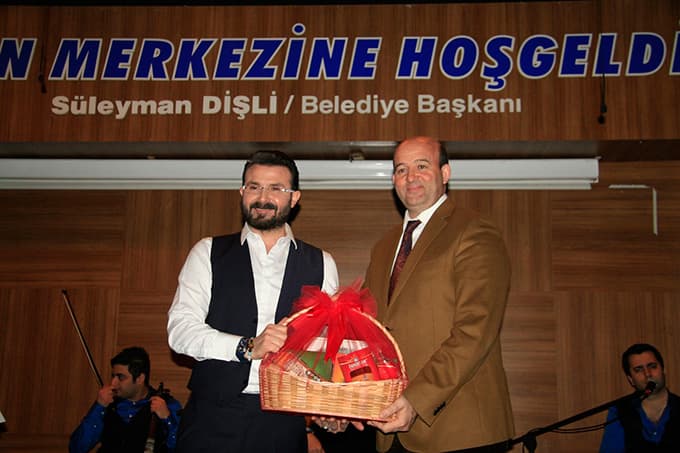 Bedirhan Gökçe duygulu anlar yaşattı