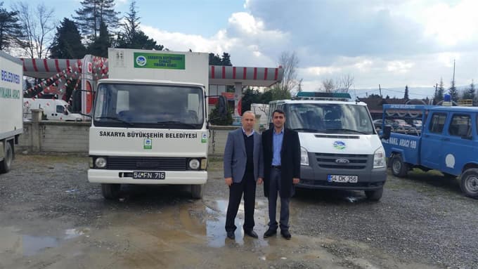 Akyazı Belediyesi'ne yeni cenaze aracı 