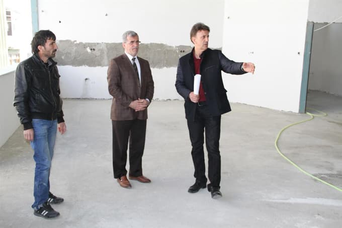 Akcan, Akyazı Amatör Kulüpler Lokali inşaatını inceledi 