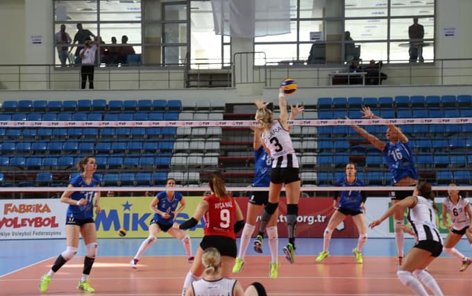 Voleybol: Bayanlar 1. Ligi Baraj Etabı 