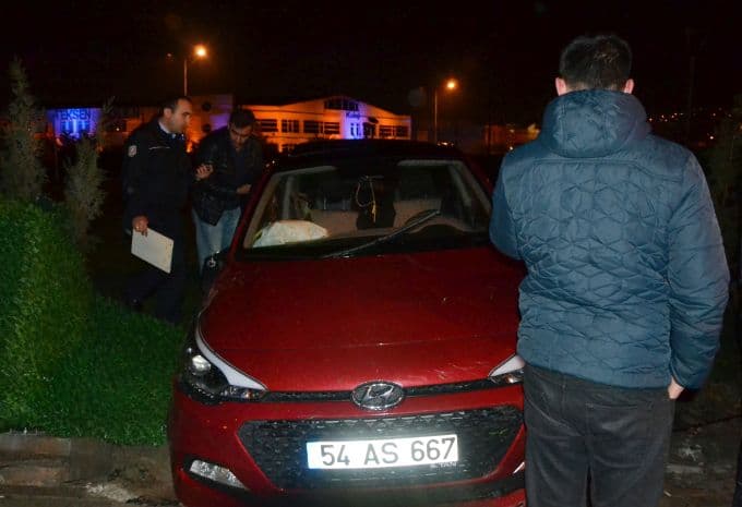 Serdivan'da trafik kazası: 2 yaralı