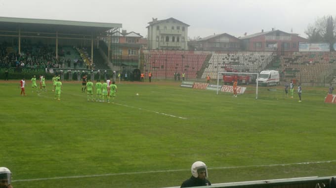 Sakaryaspor, kendisini ateşe attı: 0-1