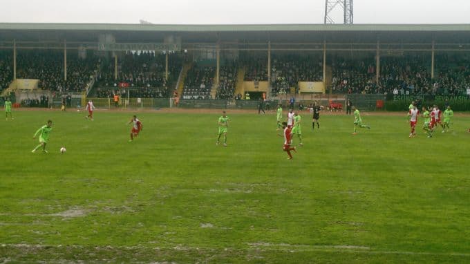 Sakaryaspor, kendisini ateşe attı: 0-1