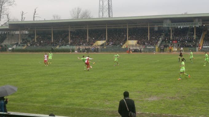 Sakaryaspor, kendisini ateşe attı: 0-1