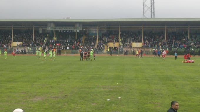 Sakaryaspor, kendisini ateşe attı: 0-1