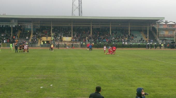 Sakaryaspor, kendisini ateşe attı: 0-1