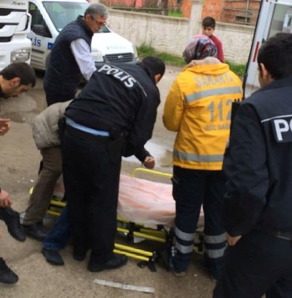 Bonzai kullandı, hastanelik oldu