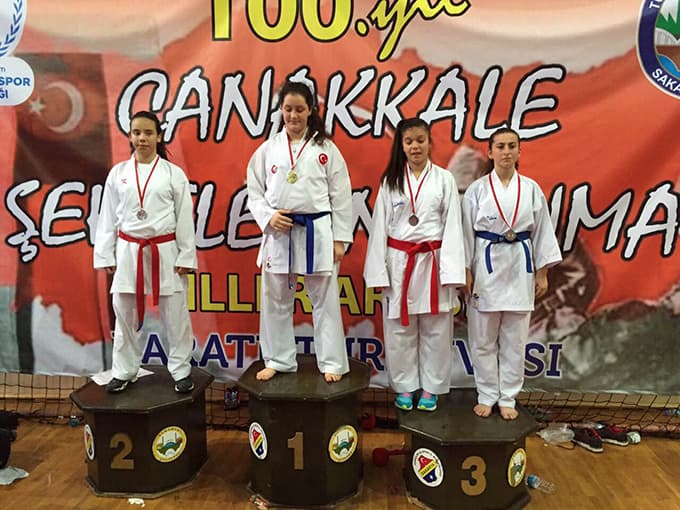 Geyve ilçesi sporcularından 14 madalya birden

