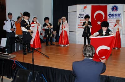 Ada AVM&#8217;de Muhteşem Cumhuriyet Kutlaması