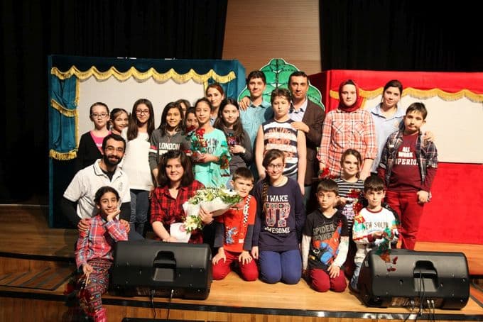 Minik öğrenciler performanslarıyla hayran bıraktı