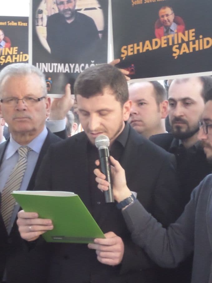 Şehit Savcı Kiraz için gıyabi cenaze namazı kılındı