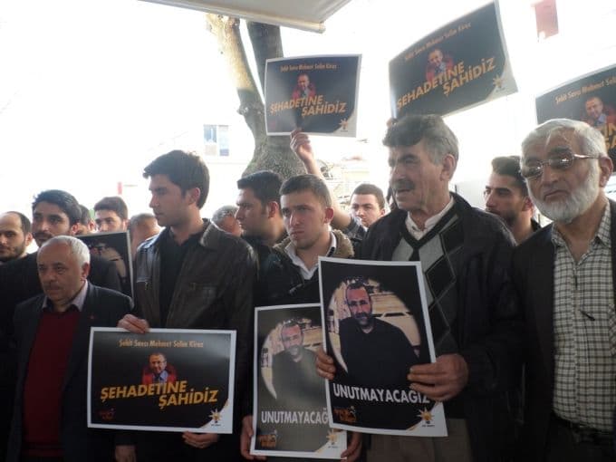 Şehit Savcı Kiraz için gıyabi cenaze namazı kılındı