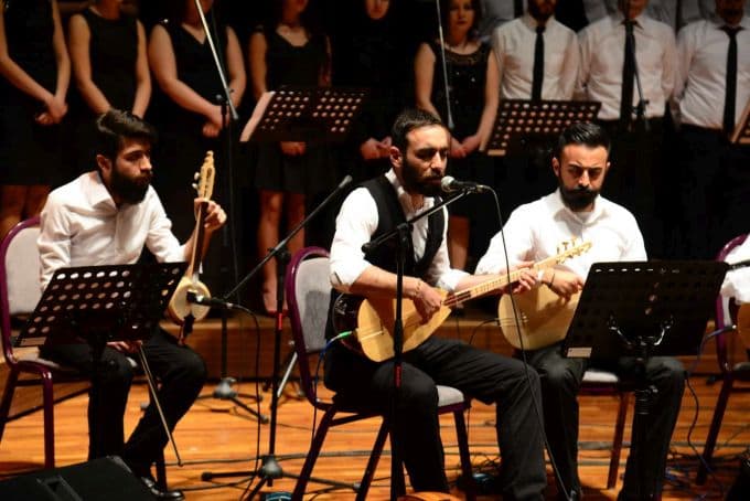 SAÜ, Türk Halk Müziği Korosu konserine yoğun ilgi