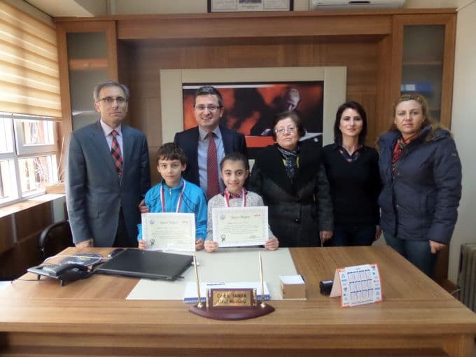 Bekir Sıtkı'nın minikleri jimnastikte coştu