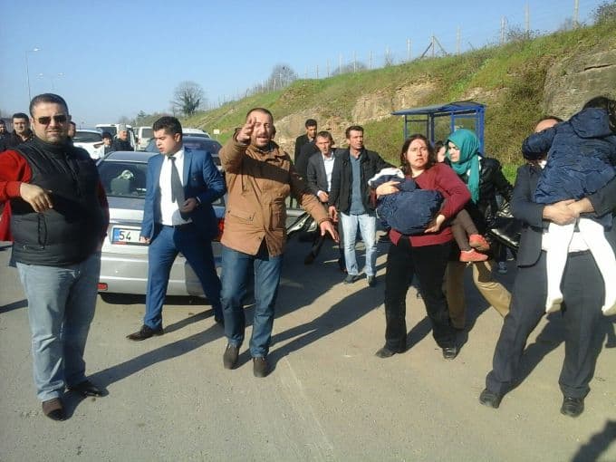 Karasu yolunda trafik kazası: 7 yaralı!