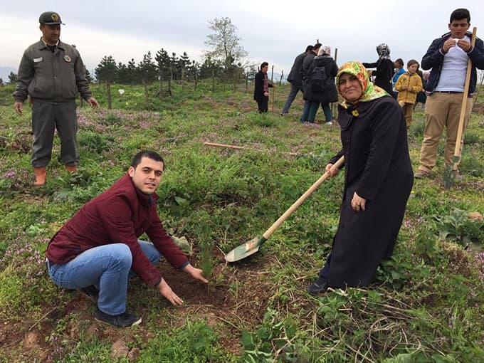 AK Gençlerden Şehit Savcı İçin Hatıra Ormanı