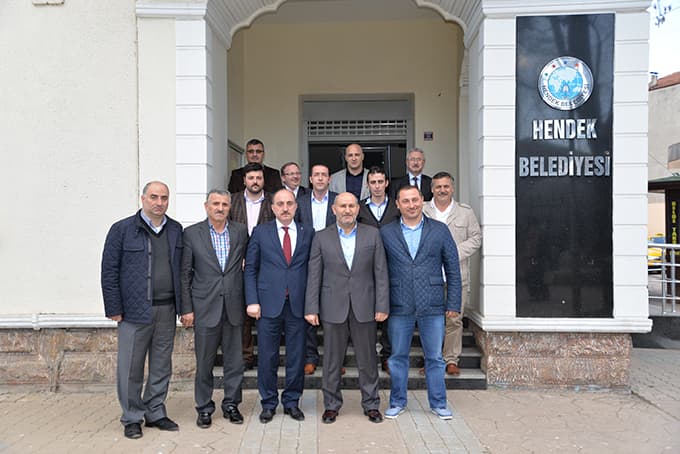 İl başkanı Kılıç Hendek'te ki çalışmalar hakkında bilgi aldı