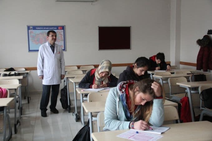 100 bin öğrenci bu sınavda ter döktü