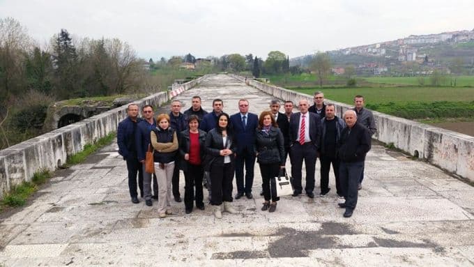 Kosovalı eğitimciler, yatırımları yerinde inceledi