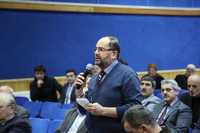 Başkan Yılmazer vatandaşın sorunlarını dinledi