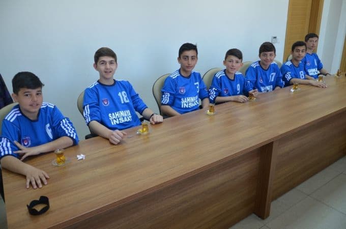 Yıldızlar Futbol İl Birincisi Erenler'den