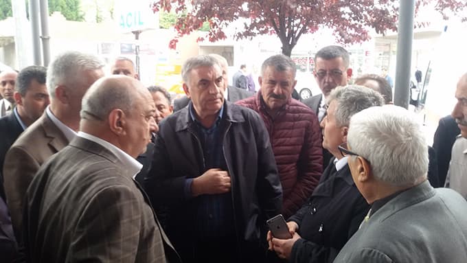 Otomobil su kanalına uçtu: 1 ölü 2 yaralı