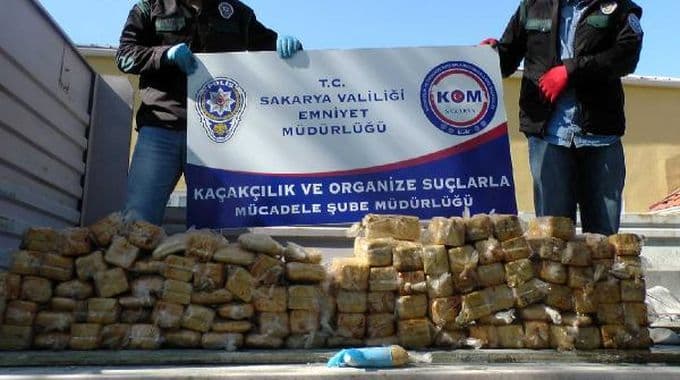 Zehir tacirlerine büyük operasyon