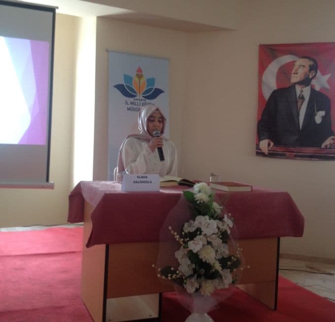 İHL kız öğrencilerinin yarışma heyecanı