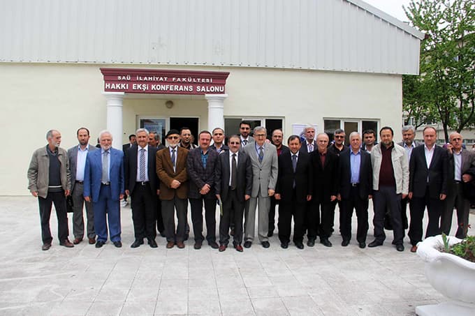 'İslam Medeniyetinin Kurucu Nesli Sahabe' sempozyumu yapıldı