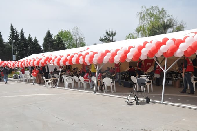 "Kan Ver, Kahramanım Ol" kampanyası başladı