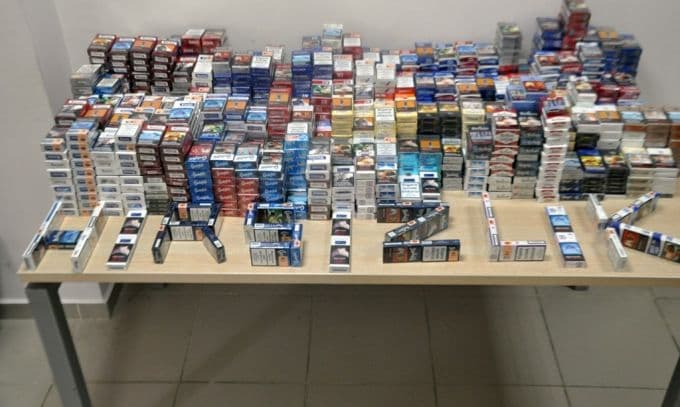 Sigara hırsızları kıskıvrak yakalandı