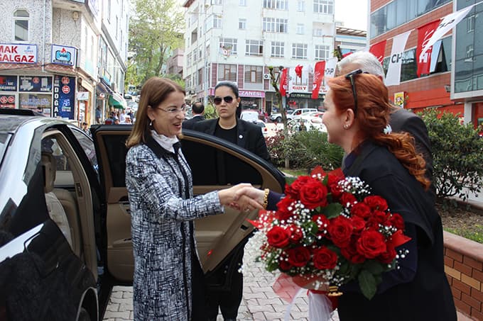 Bakan İslam'dan yurttaki şiddet görüntülerine cevap