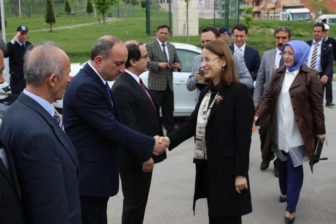 Şiddet mağduru kadının çağrısına Bakan İslam cevap verdi