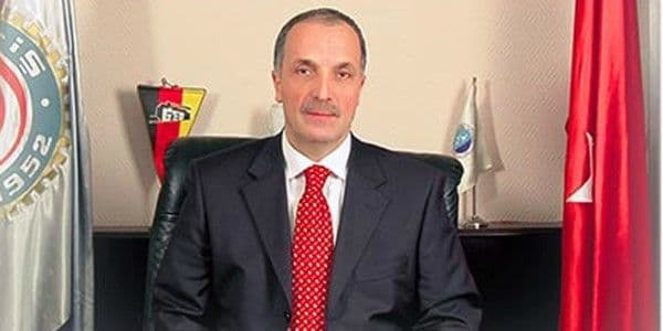SAÜ'den Ergün Atalay'a fahri doktora ünvanı