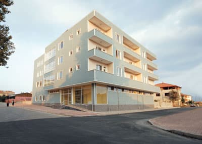Nimet Çubukçu, Hendek'e Gelecek