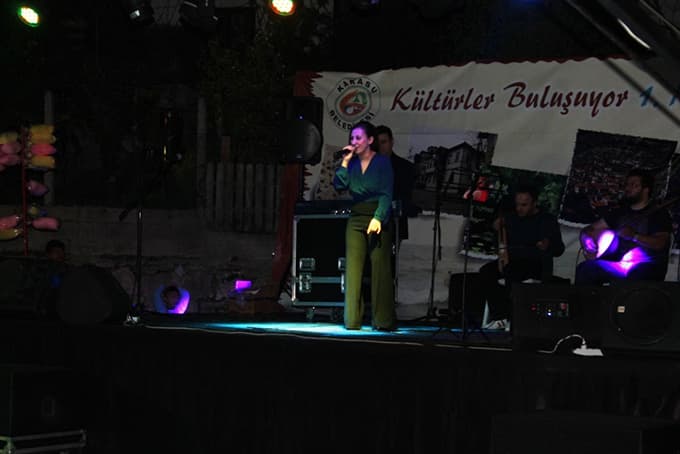Taraklı'da karadeniz rüzgarı esti