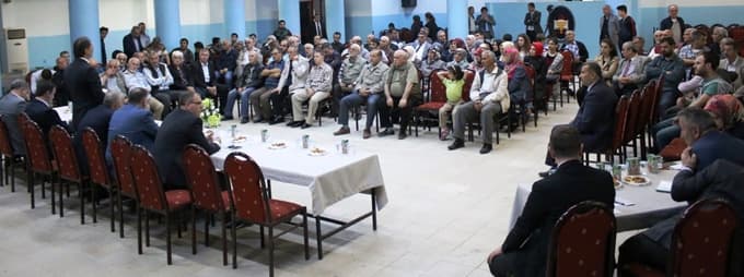 Alemdar, mahalle sakinleriyle buluşmaya devam ediyor