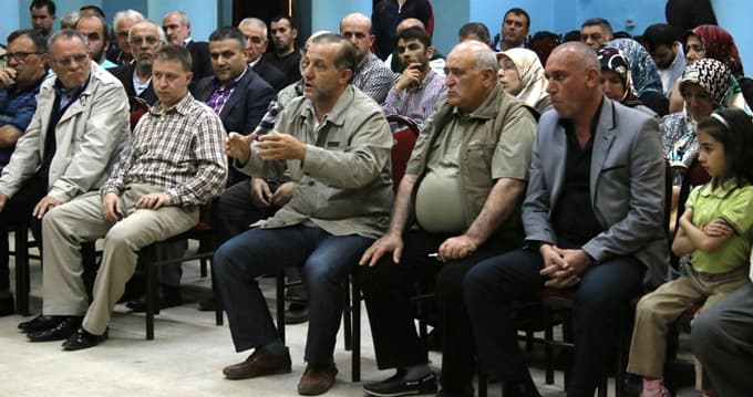 Alemdar, mahalle sakinleriyle buluşmaya devam ediyor