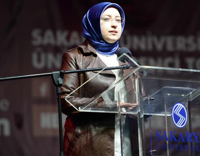 SAÜ'de "En Sevgili ile Bir Gün" adlı program düzenlendi