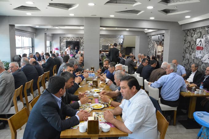 Hendekli muhtarlar MHP ile buluştu